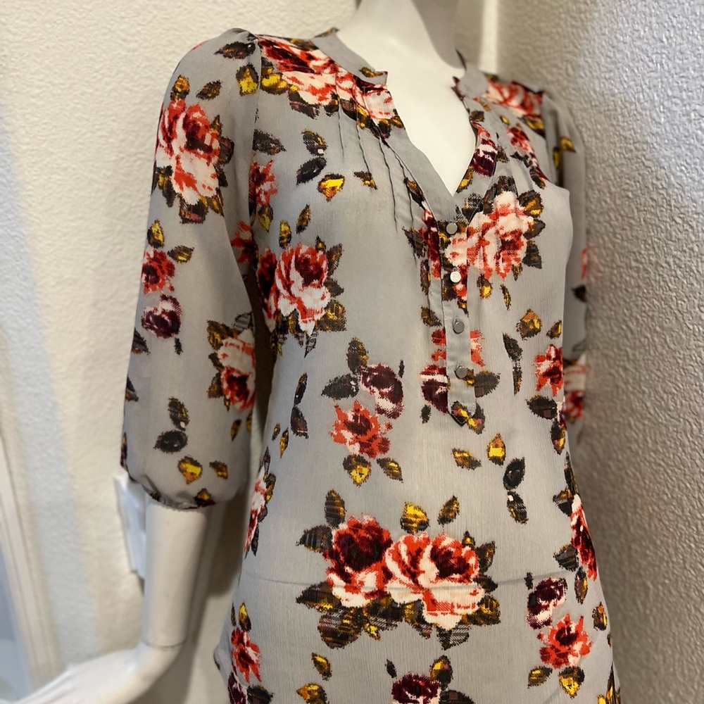 Vera Wang princess top